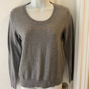 Grey sweater